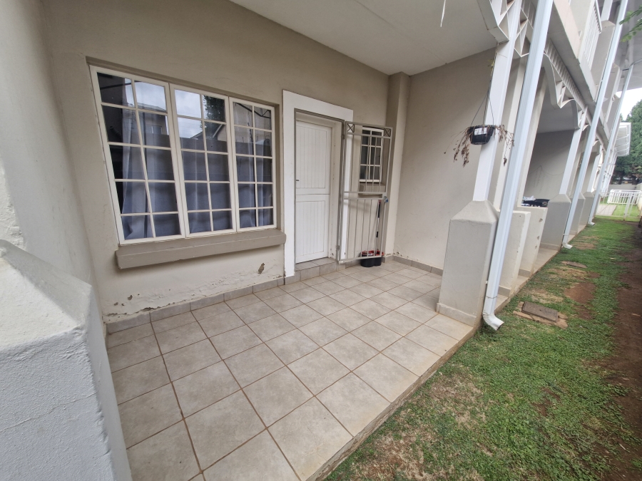 To Let 1 Bedroom Property for Rent in Die Bult North West